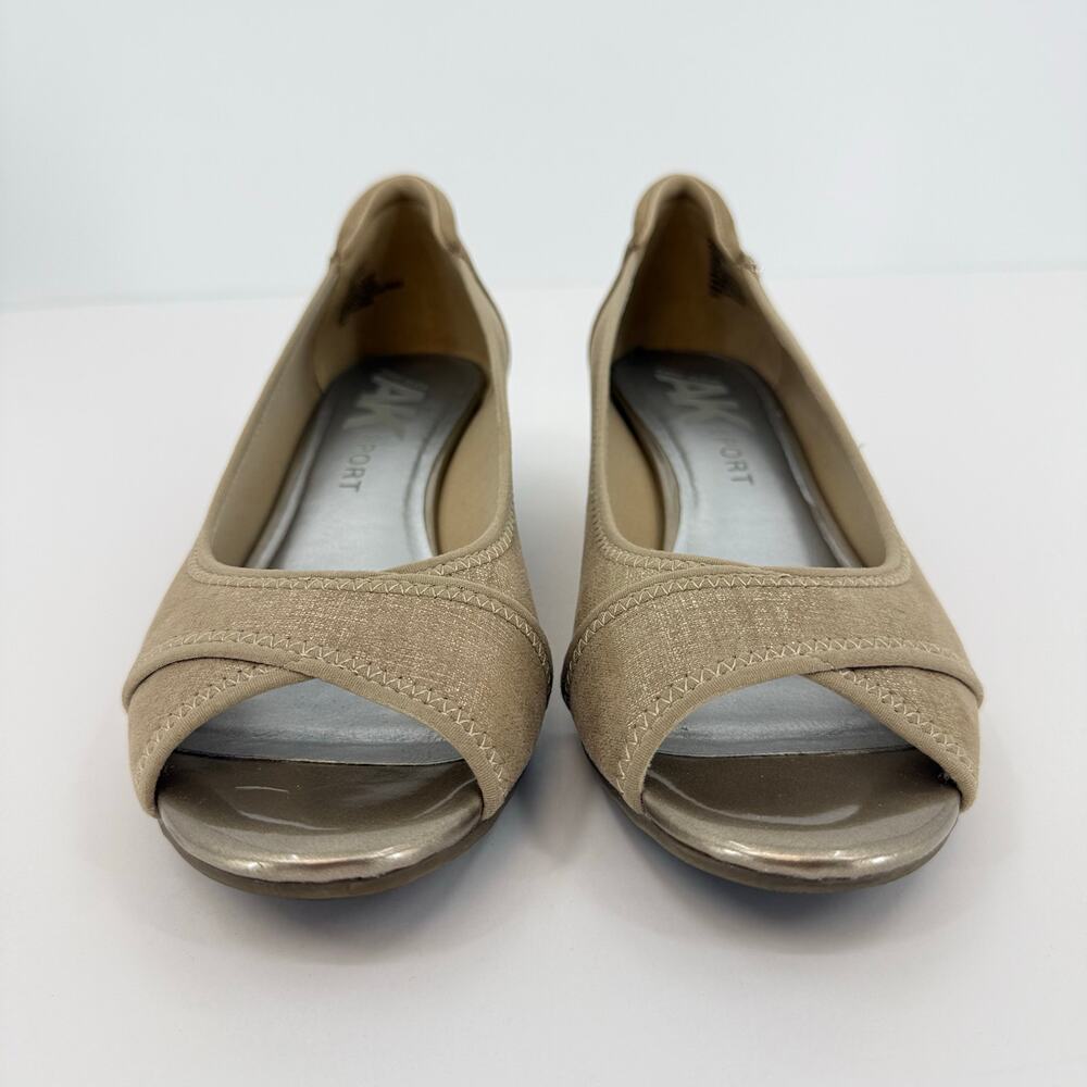 Anne Klein Sport Size 10 Corner Peep Toe Wedge Sandal Metalic Taupe Pump - Picture 3 of 11